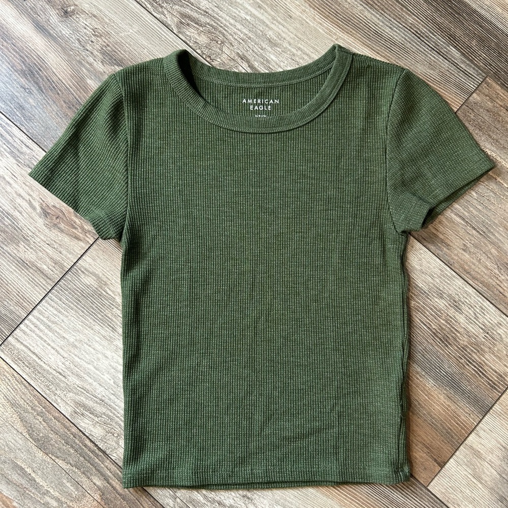 American Eagle Outfitters Green Ribbed Short Sleeve Tee